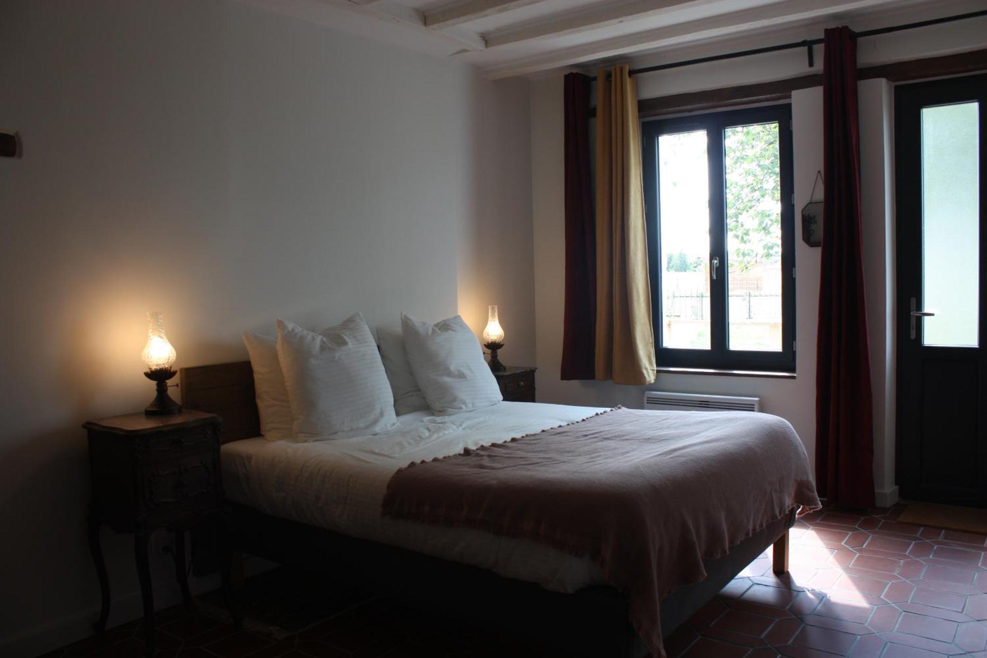 Les Chambres D'Emma Le Liege Extérieur photo