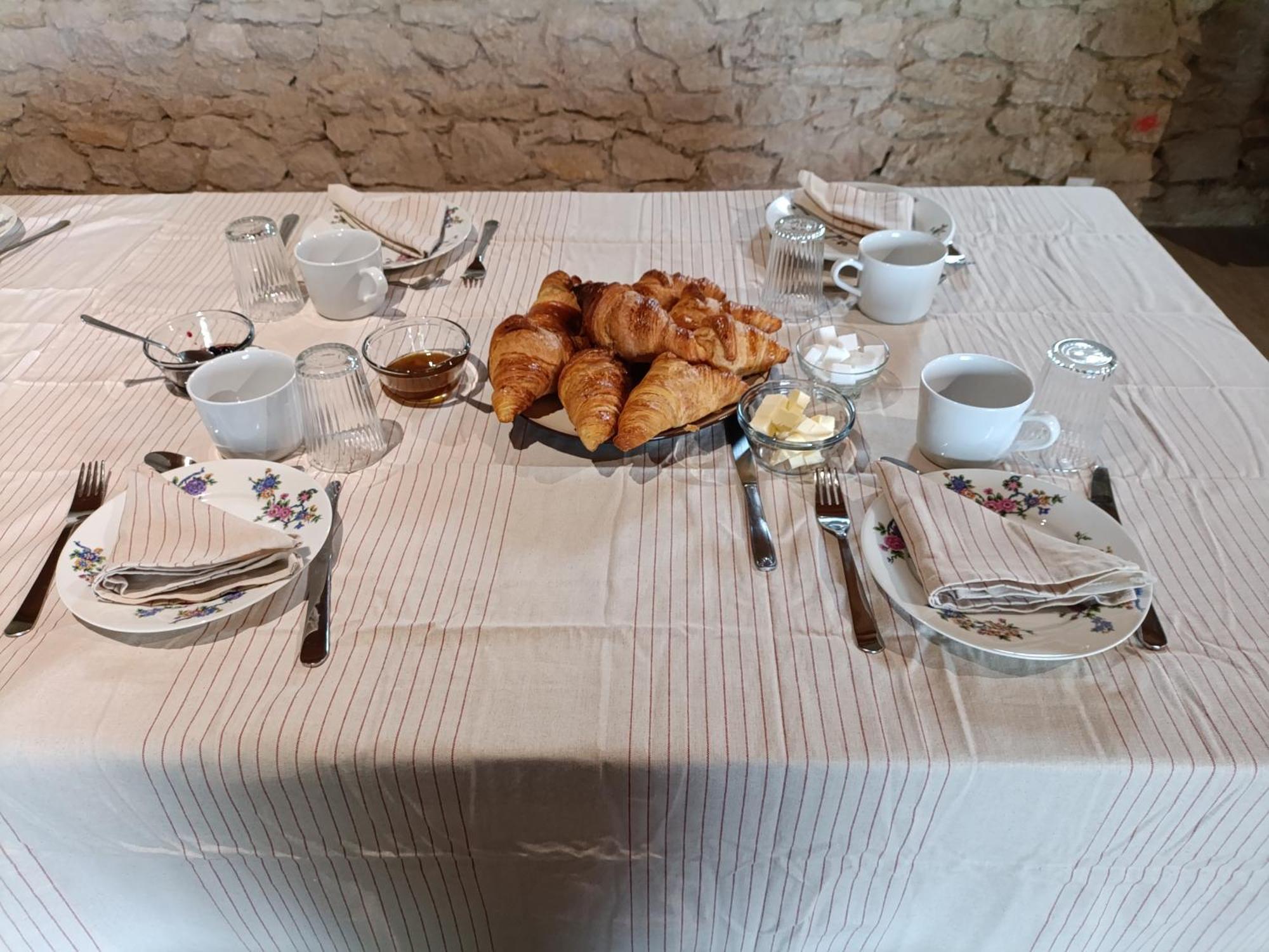 Les Chambres D'Emma Le Liege Extérieur photo